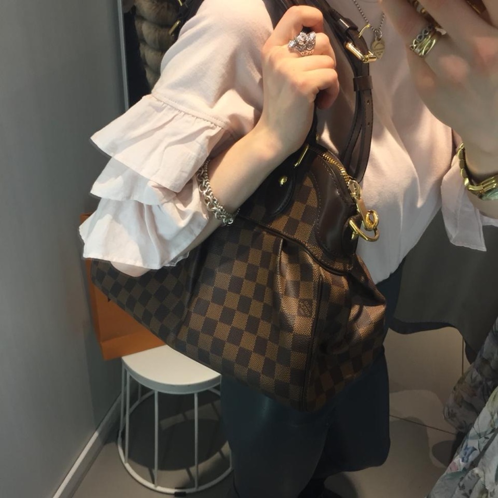 🛑Sold🛑Authentic Louis Vuitton: Trevi PM Bag Only